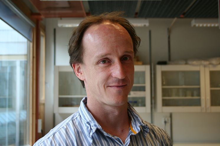 Mikael Oliveberg, Institutionen för biokemi och biofysik.