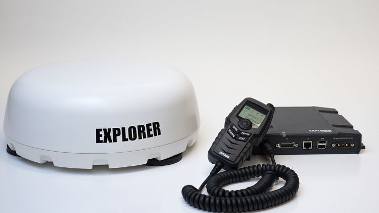 Hi-res image - Cobham SATCOM - EXPLORER 325 Antenna and Push-To-Talk Unit