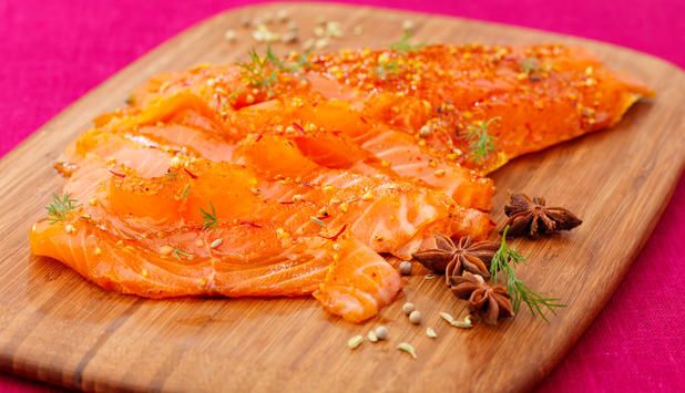 Saffransgravad lax