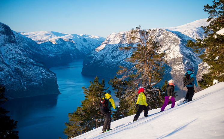 Flåm Guideservice viser deg de hemmelige utsiktspunktene på trugetur