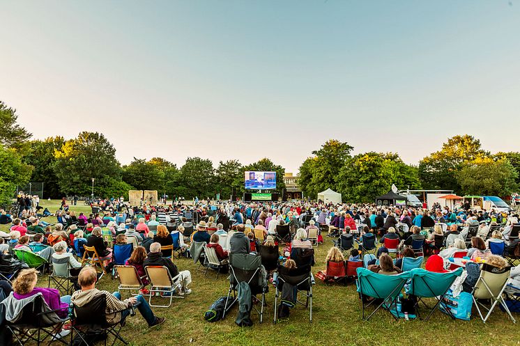 LiveuebertragungSommertheater_HeidenbergerTeich (c) Kiel-Marketing Matthias Masch