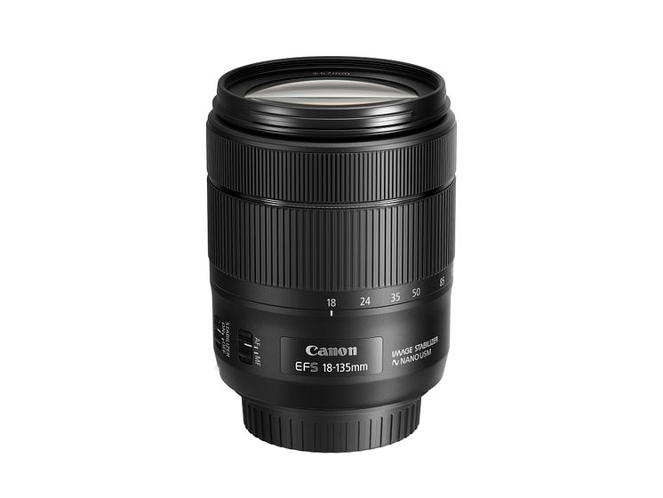 EF-S 18-135mm f3.5-5.6 IS USM  Slant with cap