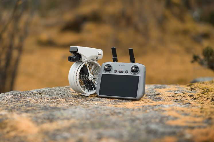 DJI FLIP_RC2_01.jpg