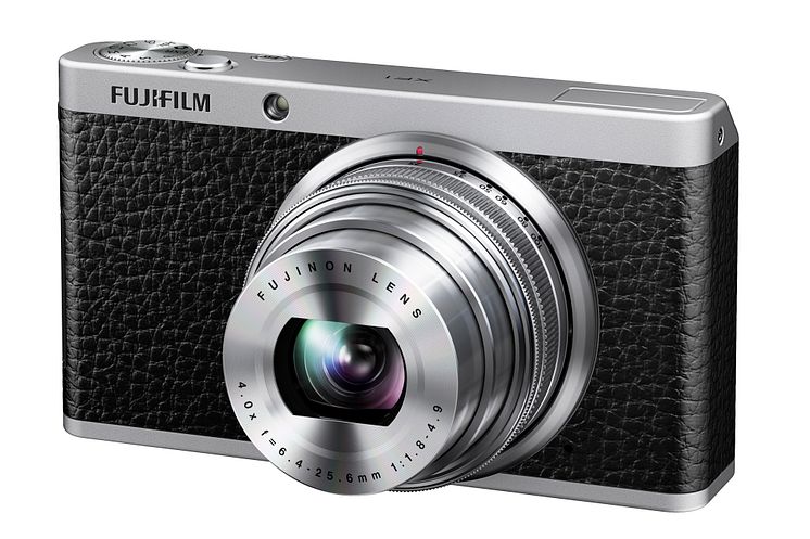 FUJIFILM XF1 front black