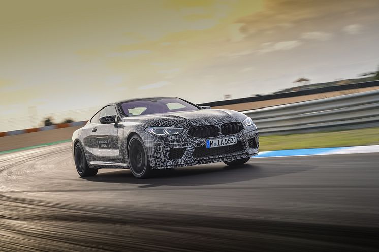 Helt nye BMW M8 Coupé