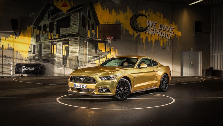 Gylden Ford Mustang