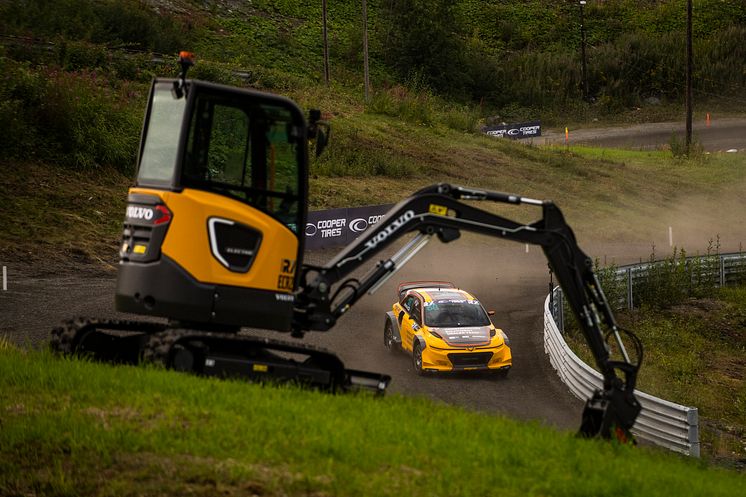 Eldrivna minigrävaren Volvo ECR25 Electric