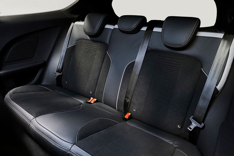 Ford Fiesta ST 2017 - interior D