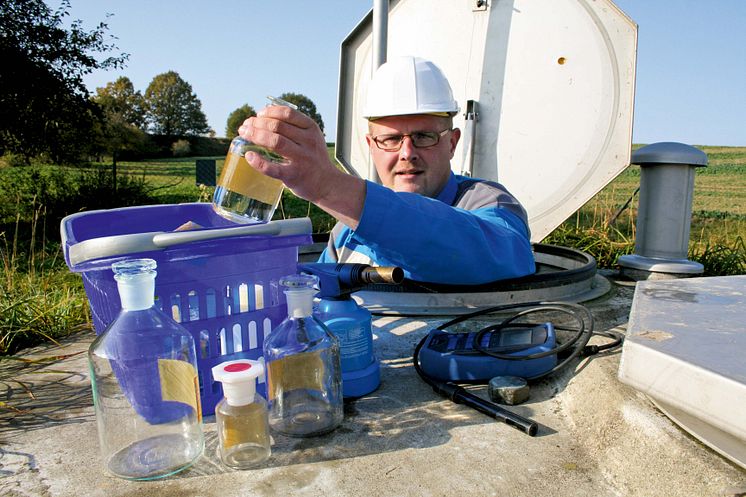 Veolia Trinkwasser-Probennehmer Jens Franke_Foto H.Rebsch