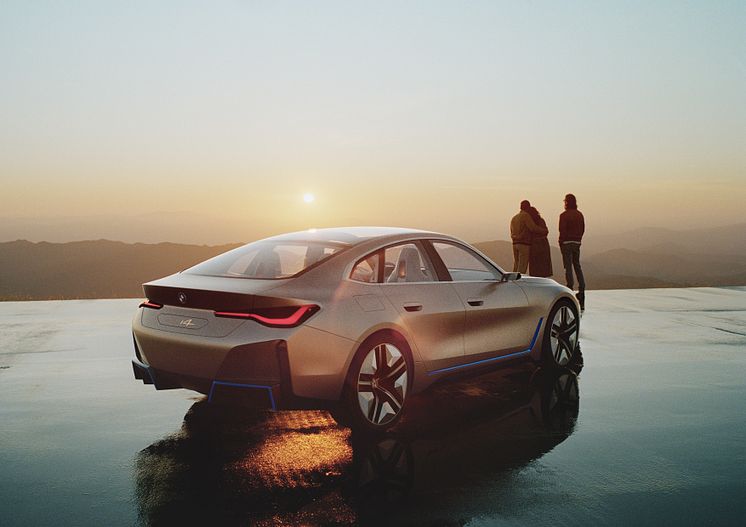 BMW Concept i4 (1)