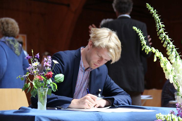 World Goetheanum Association Armin Steuernagel _ by Heike Sommer