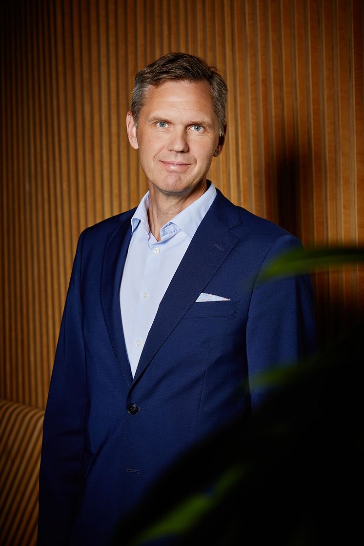 Fredrik Hemborg ny pressbild.jpeg
