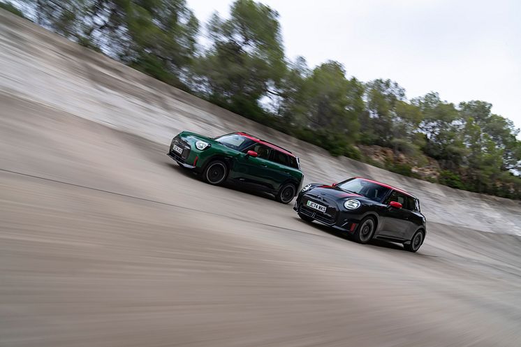 Mini-john-cooper.jpg