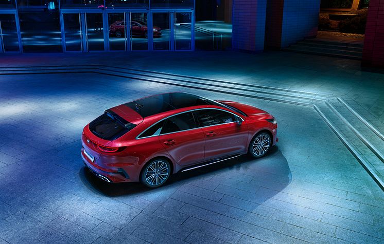 Kia ProCeed top