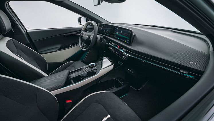 kia-new-ev6-my25-wolf-grey-studio-interior-highres-7.jpg