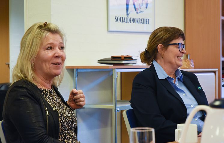 Mette Mdsen forhandlingssekretær 3F og Laila Rasmussen serviceleder i Forenede Service.jpg