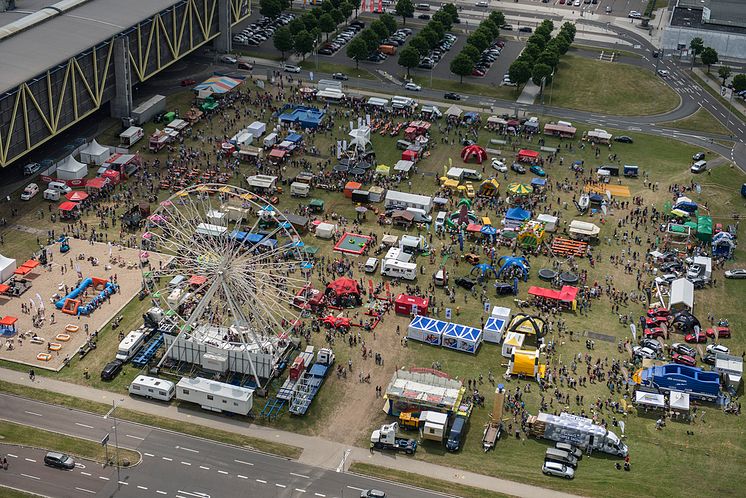 Halbjahresrückblick 2017/1 in Bildern: Bärenherz-Veranstaltungen und ehrenamtliche Einsätze am Bärenherz-Informationsstand