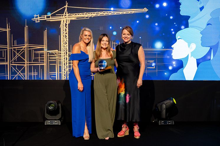 Former World Cup alpine ski racer, Chemmy Alcott is pictured with Abigail Brierley and Deputy Editor of the New Civil Engineer, Belinda Smart