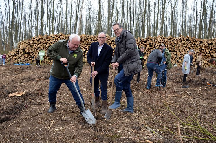 Waldmeisterschaft 2024 - Pflanztermin am Kulkwitzer See