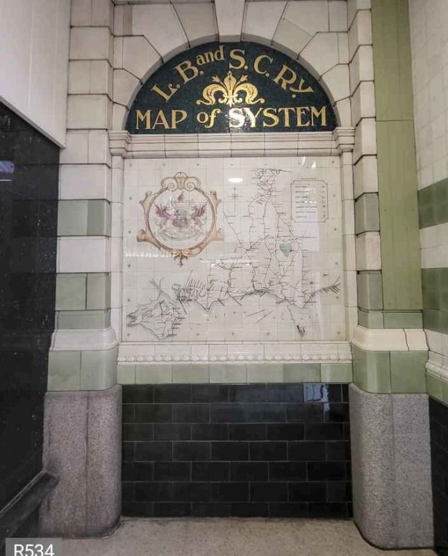 Victoria station heritage rail maps restored