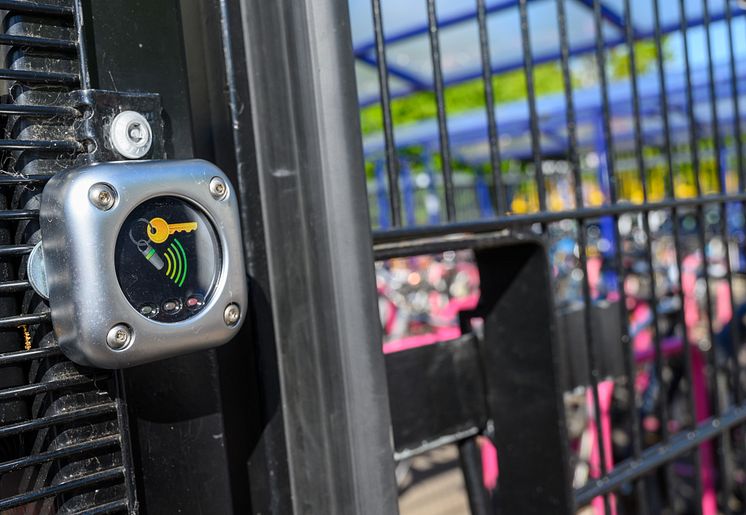 Bedford station cycle hub fob reader 