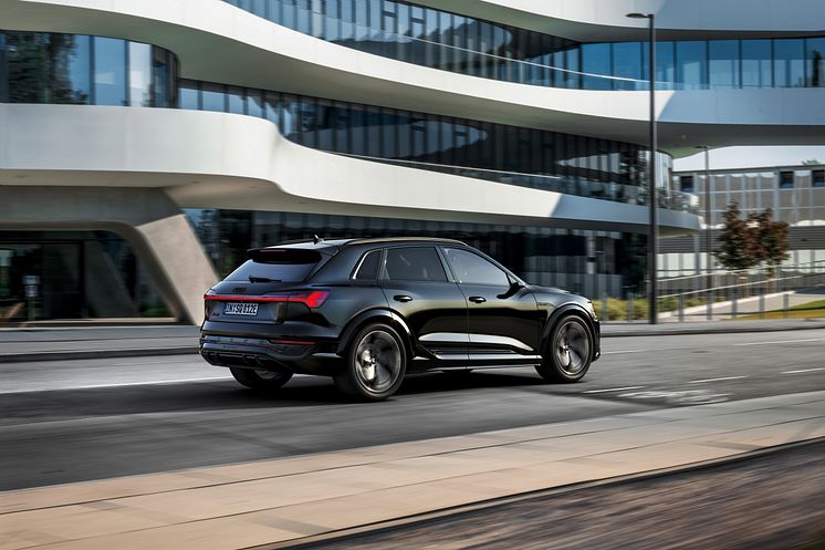 Audi SQ8 e-tron