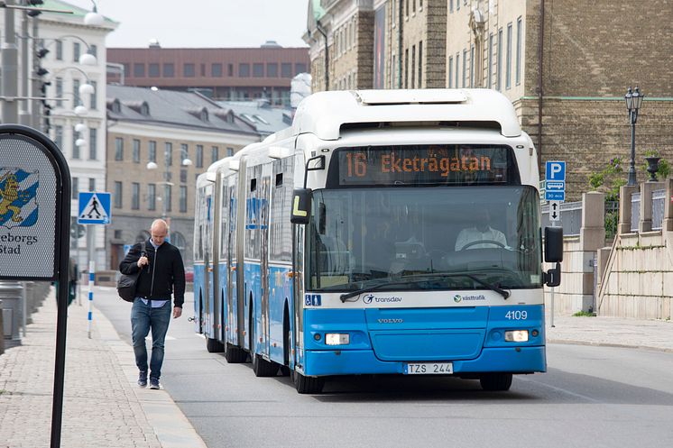 Volvo7500Bi-articulated_Transdev