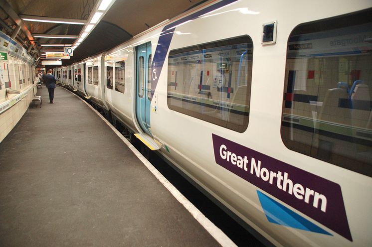 First Class 717 in passenger service at Moorgate station