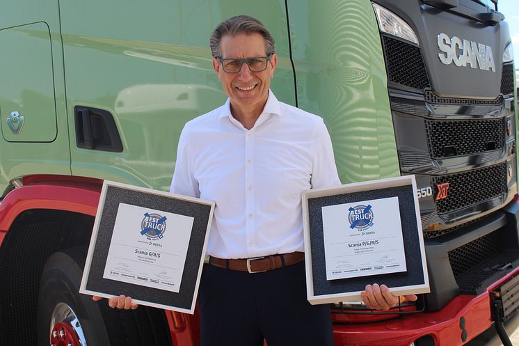 Christian Hottgenroth mit ETM Award 2020 für Scania Fernverkehrs-Lkw und Scania Kipper