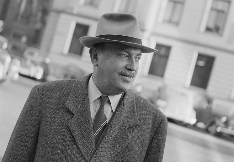 Rolf Stenersen, 1953.