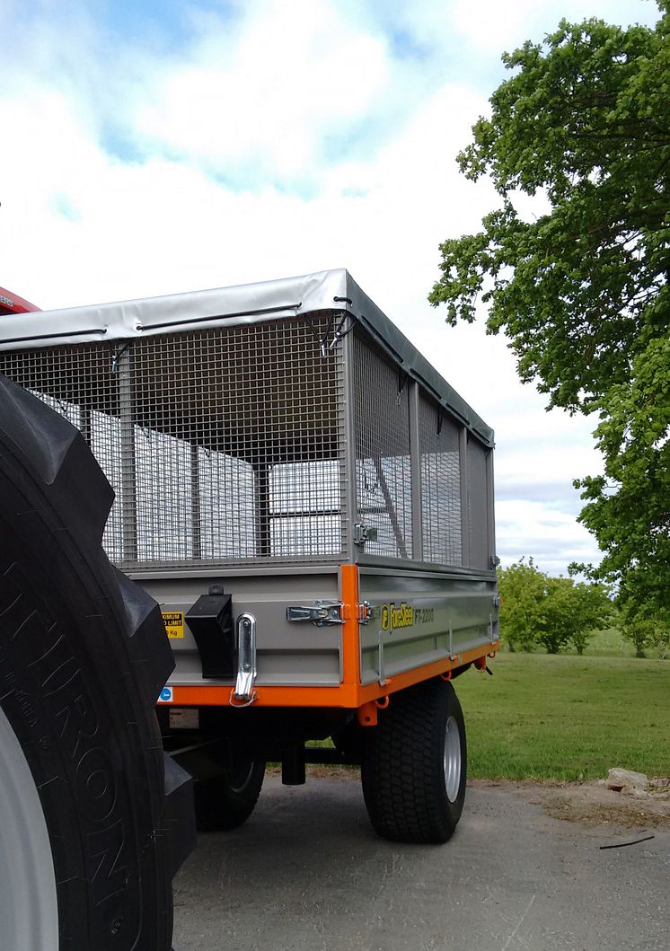 Ny mindre vagn med trevägstipp