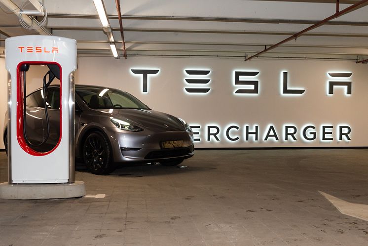 Tesla Super Charger | Ullevaal Stadion