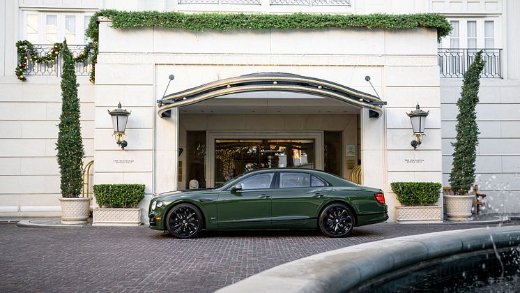Flying Spur Hybrid (2)