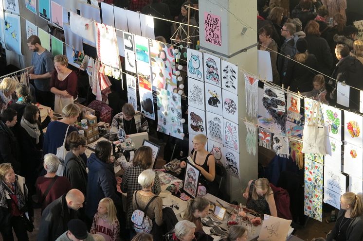 Röda Sten Konsthall - Julmarknad för design och konsthantverk - Foto Emelie Storm.JPG