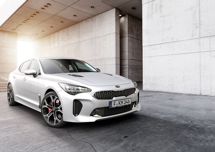 Kia Stinger - exterior 7