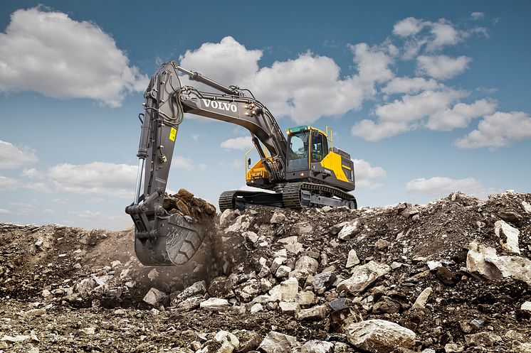 Volvo EC380E grävmaskin - grävning