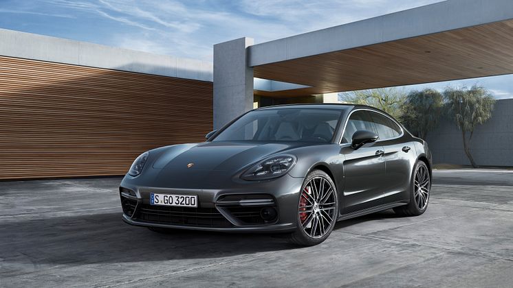 Porsche Panamera Turbo