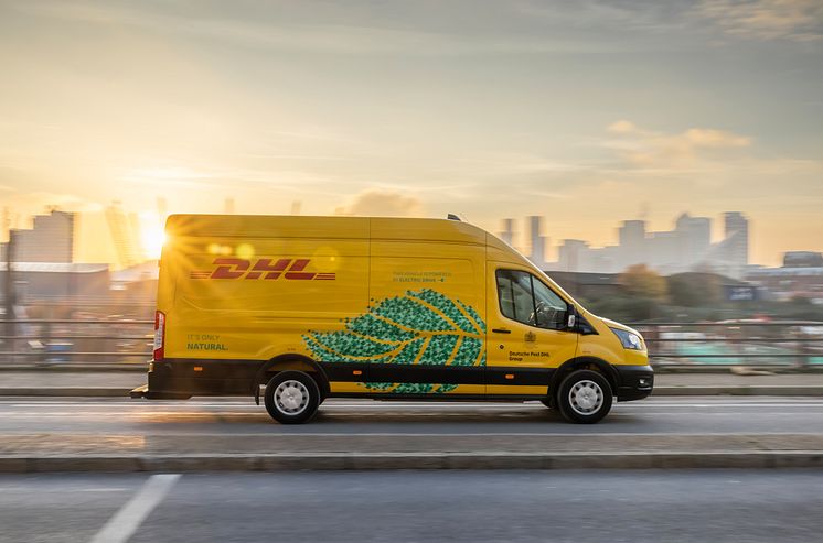 DHL Express Ford E-Transit (9)