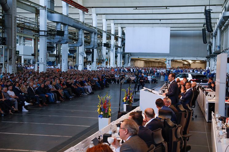 Möte i Wolfsburg 14 juni om Volkswagens prestationsprogram.