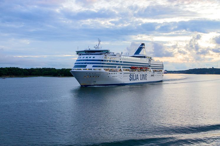 TS_Ships_SILJA SYMPHONY Mariehamn 230615 IMG_0684 Marko Stampehl