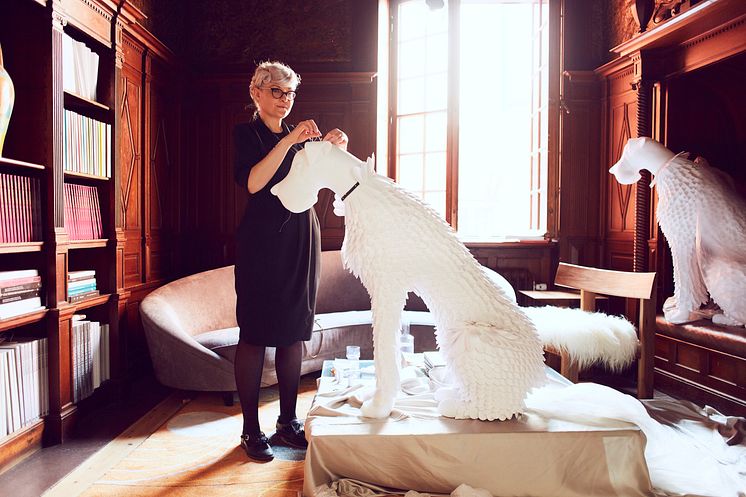 Bea Szenfeld: At Least We Have Dogs, 2019. Foto: Pierre Björk