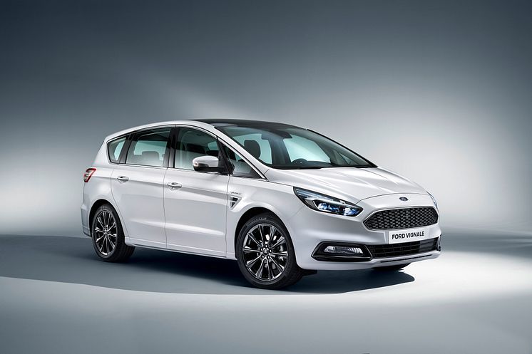 Ford S-MAX Vignale ble vist for første gang på den internasjonale bilutstillingen i Geneve