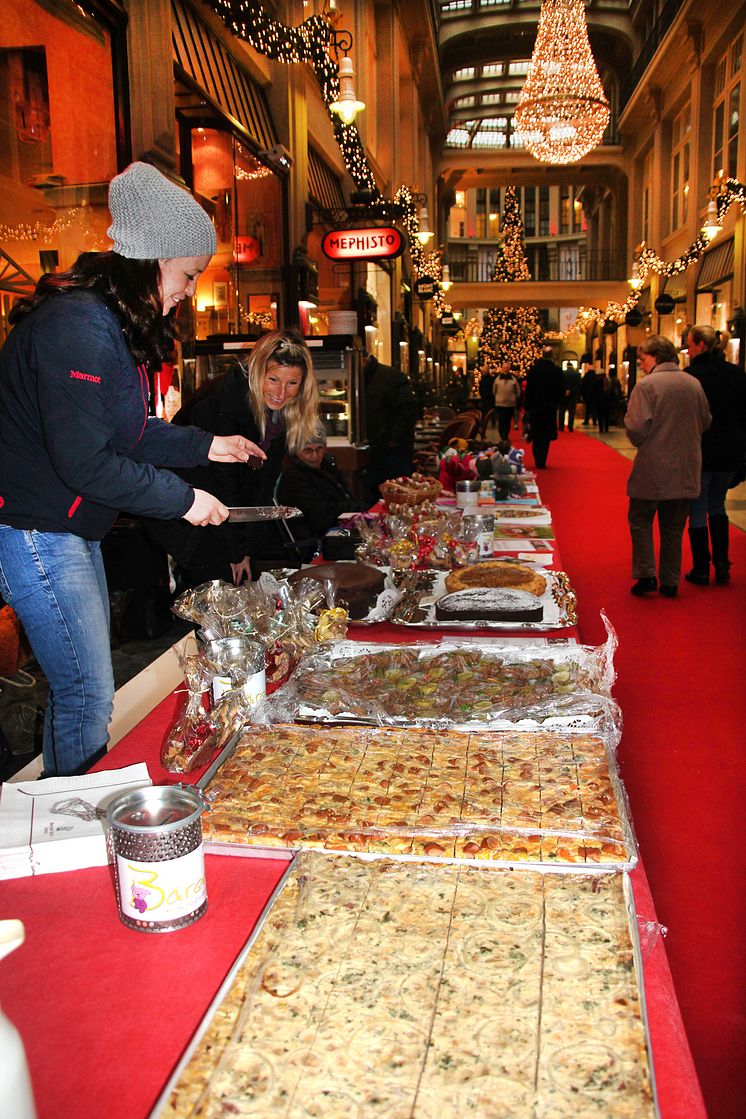 Der Bärenherz-Weihnachtsstand: Eine gelungene Veranstaltung in der Mädler-Passage