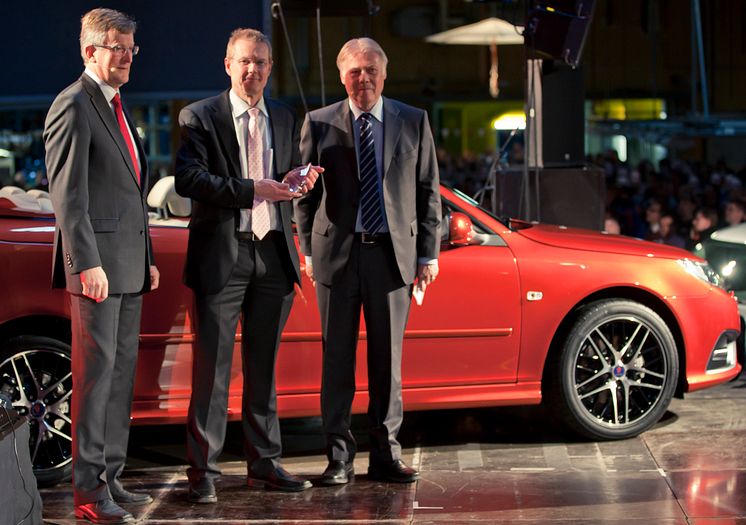 KGK tilldelas Saab Supplier Award 2010 