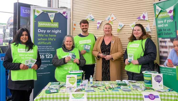 GTR's Suicide Prevention Manager, Laura Campbell, joins the Samaritans and wider rail industry to show her support for the ‘Small Talk Saves Lives’ campaign