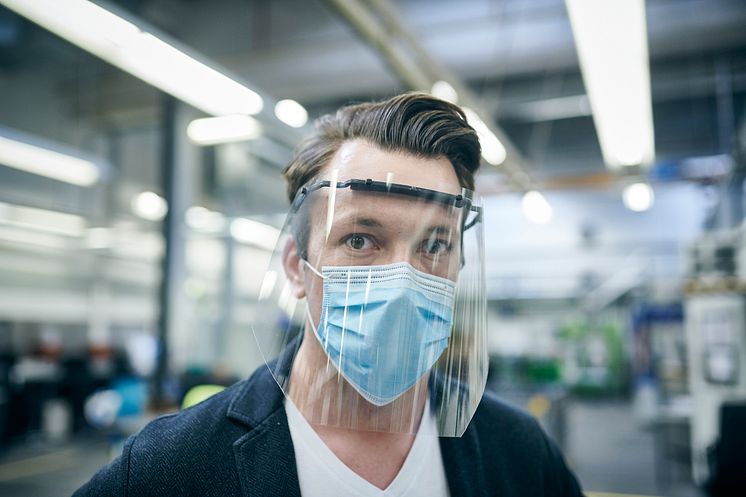 Ansiktsmasker visirer egenproduksjon 2020 