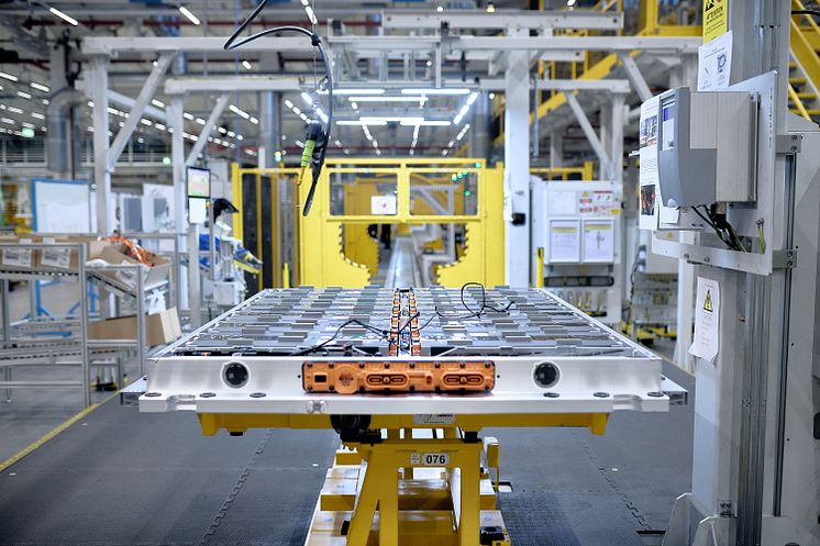 2025 FORD COLOGNE BATTERY PACK (2).jpg