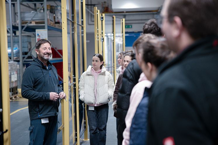 Parler Gymnasium besucht Umicore Galvanotechnik  2025