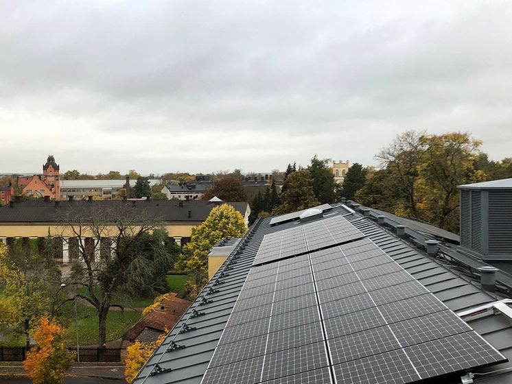 Solceller vid Blåsenhus, Uppsala universitet