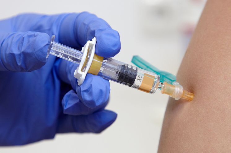 Impfung gegen Keuchhusten auch für Erwachsene wichtig